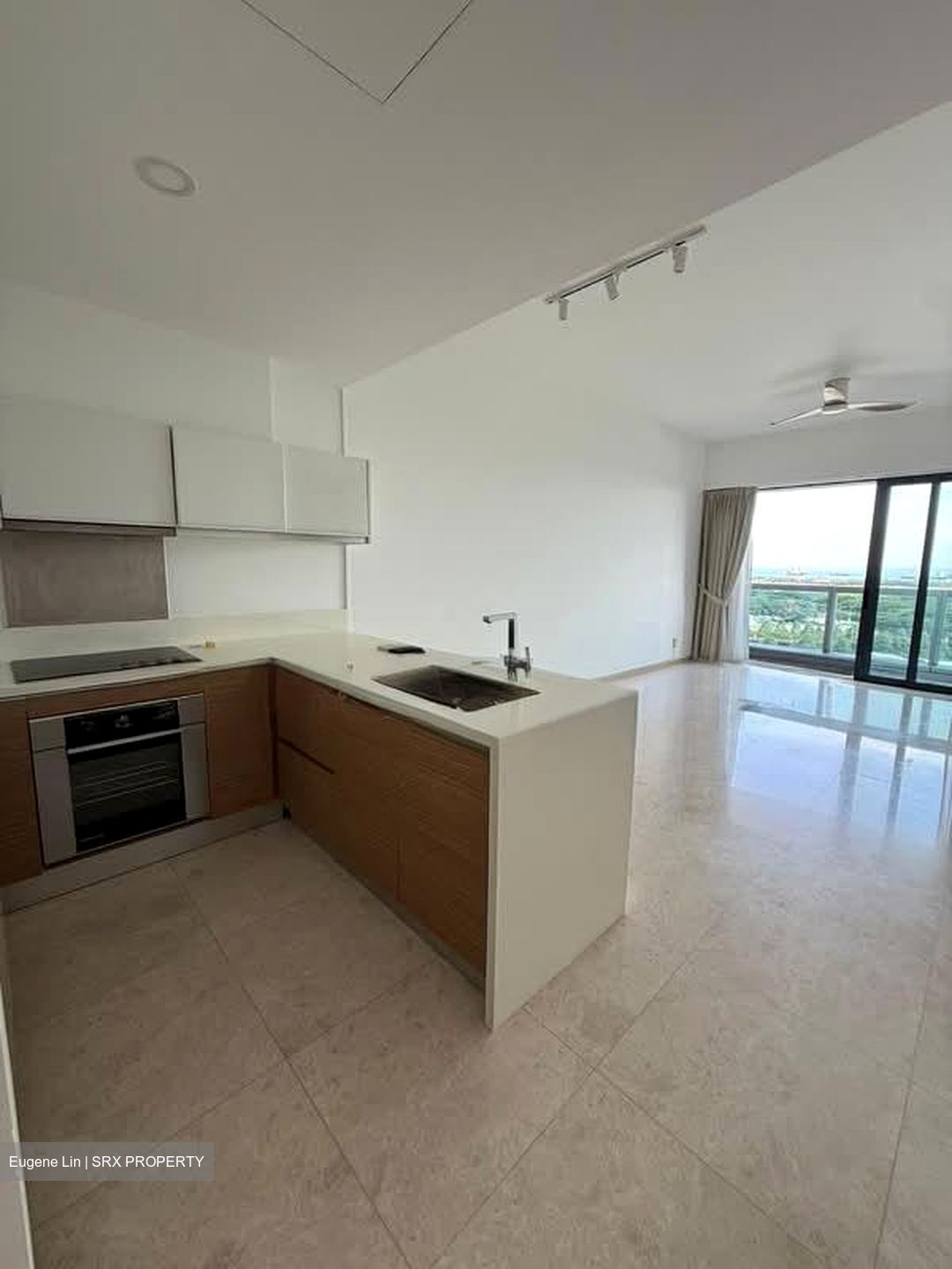 Marina Bay Residences (D1), Condominium #556840051